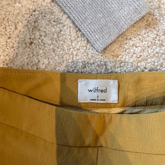 wilfred aritiza pants size 2 Wilfred Kick Flare Pant Cropped High-Waisted Pant - Picture 3 of 7